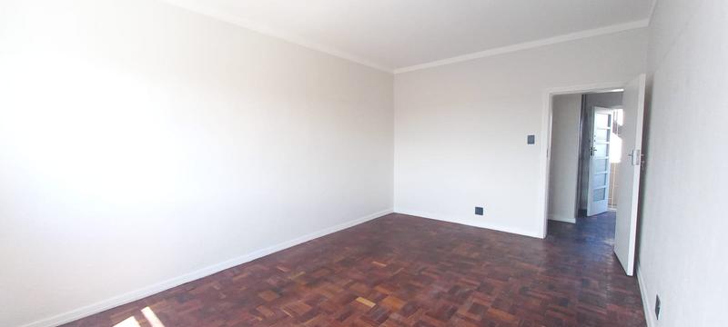 To Let 1 Bedroom Property for Rent in Goodwood Central Western Cape